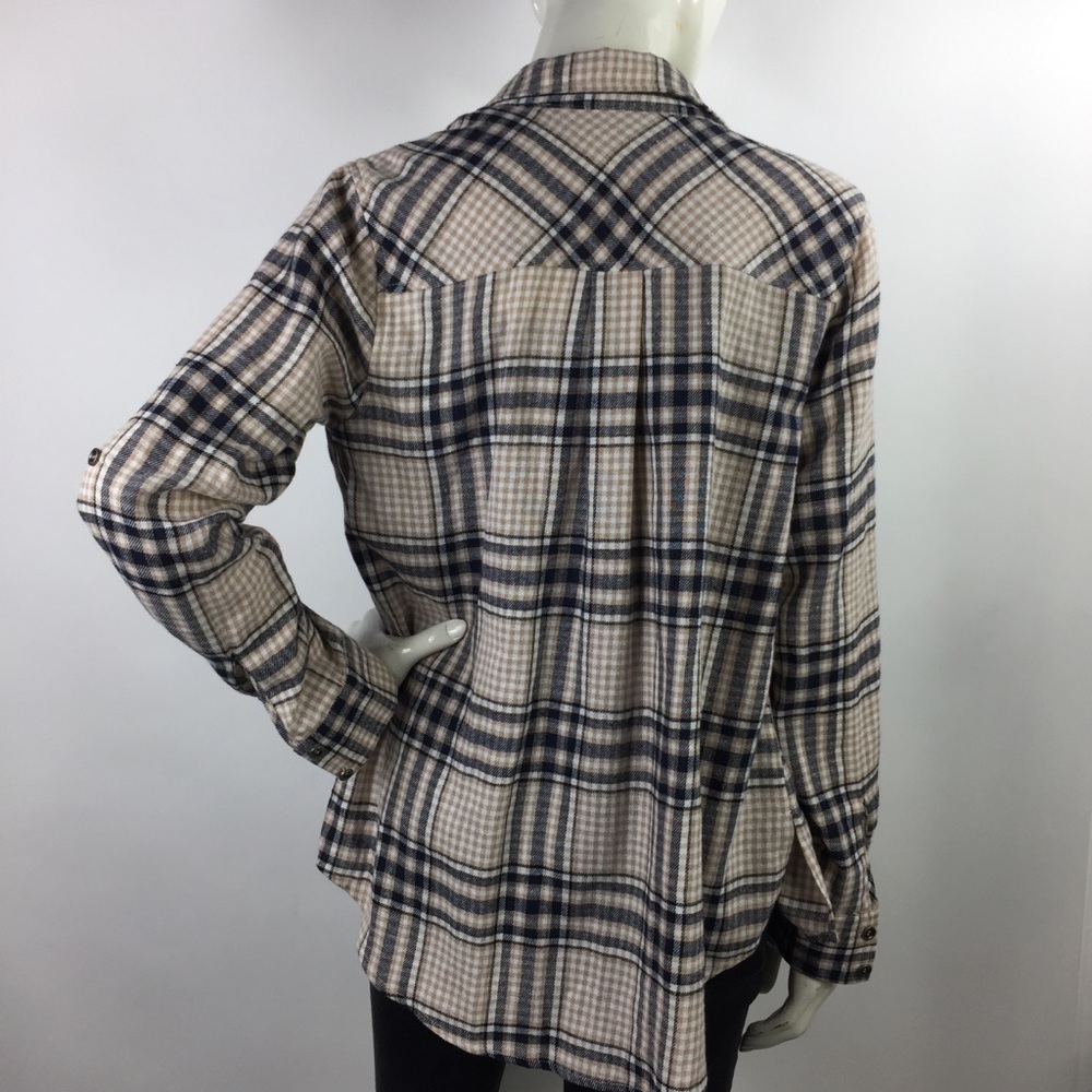 Doe & Rae Plaid Button Up Top Size S - Picture 9 of 16